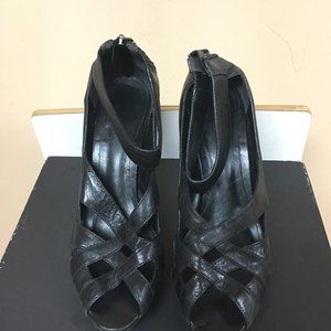 Leather heels with platform